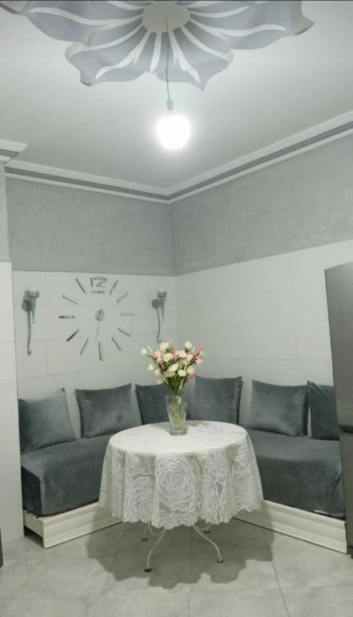 Appartement Familial Convivial ミデル エクステリア 写真